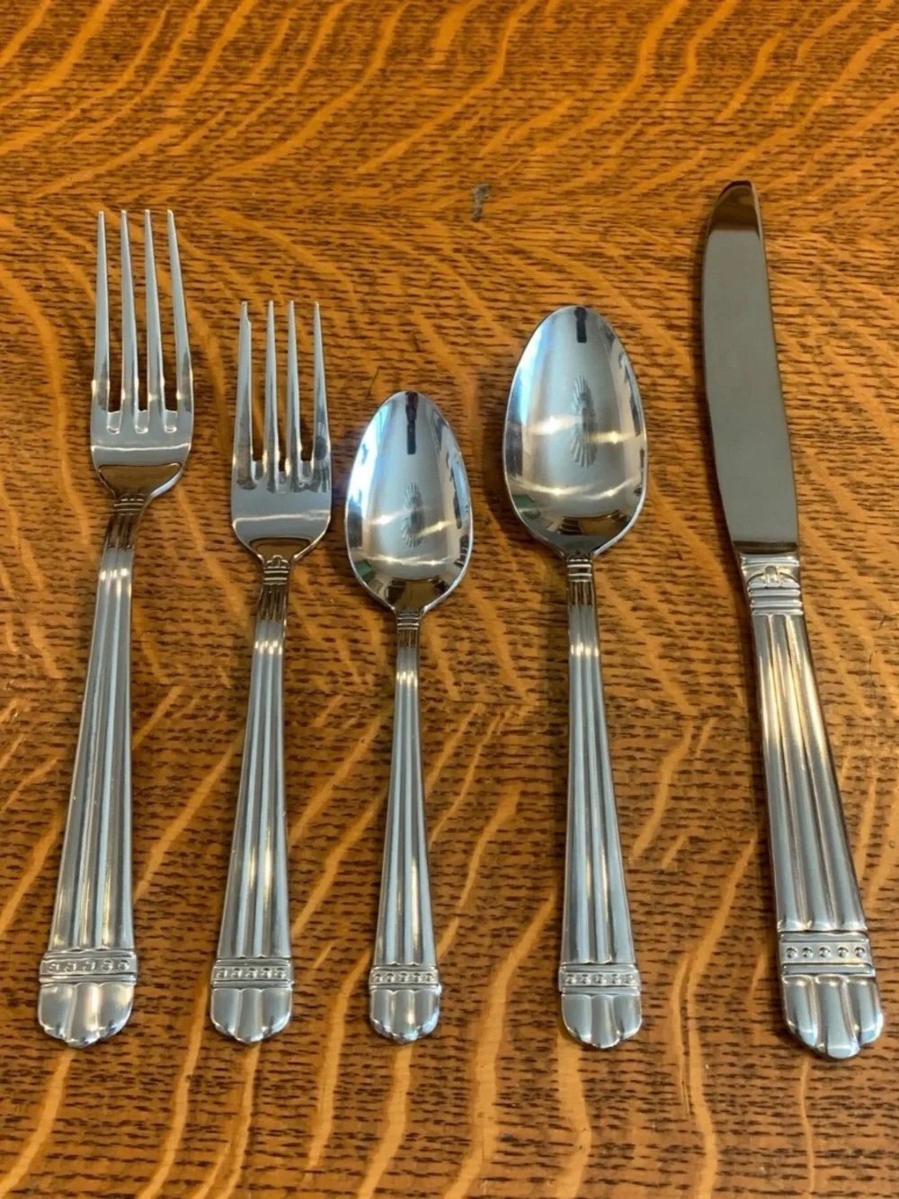 Oneida *TRIDENT* Stainless flatware silverware sets